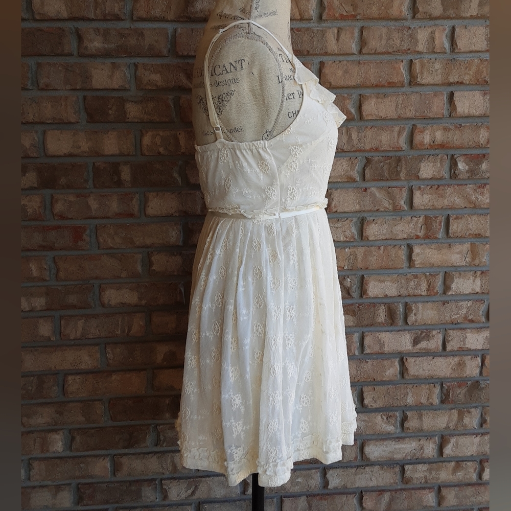 Altar'd State Lace Detail Sleeveless Party Cocktail Dress Size Small. - Picture 6 of 10